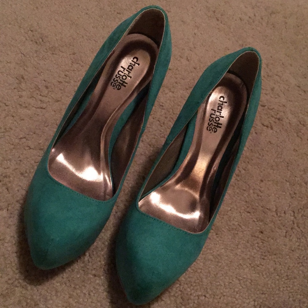 Charlotte Russe heels!👠